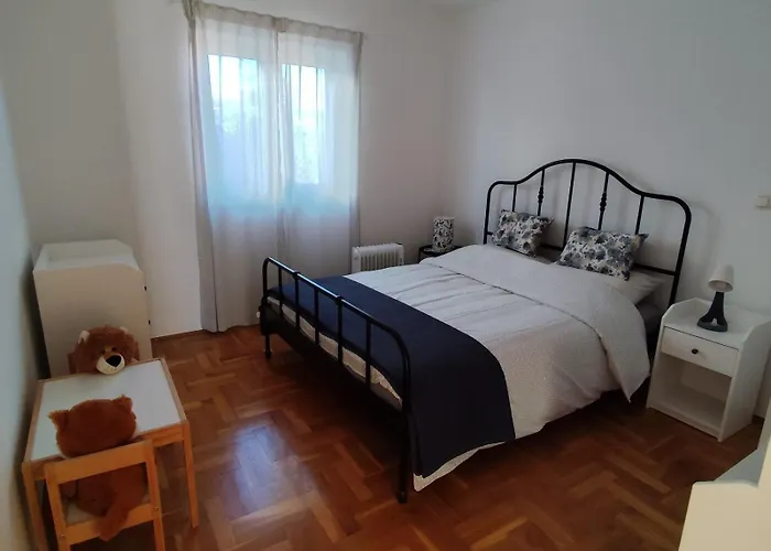 Ema Apartment