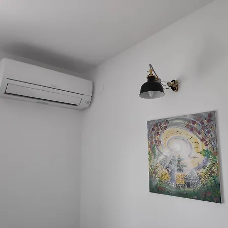 Apartment Ema *