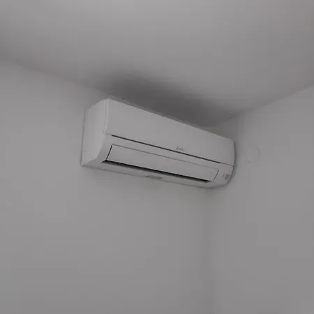 Ema Apartment